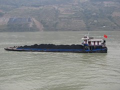coalbarge.jpg