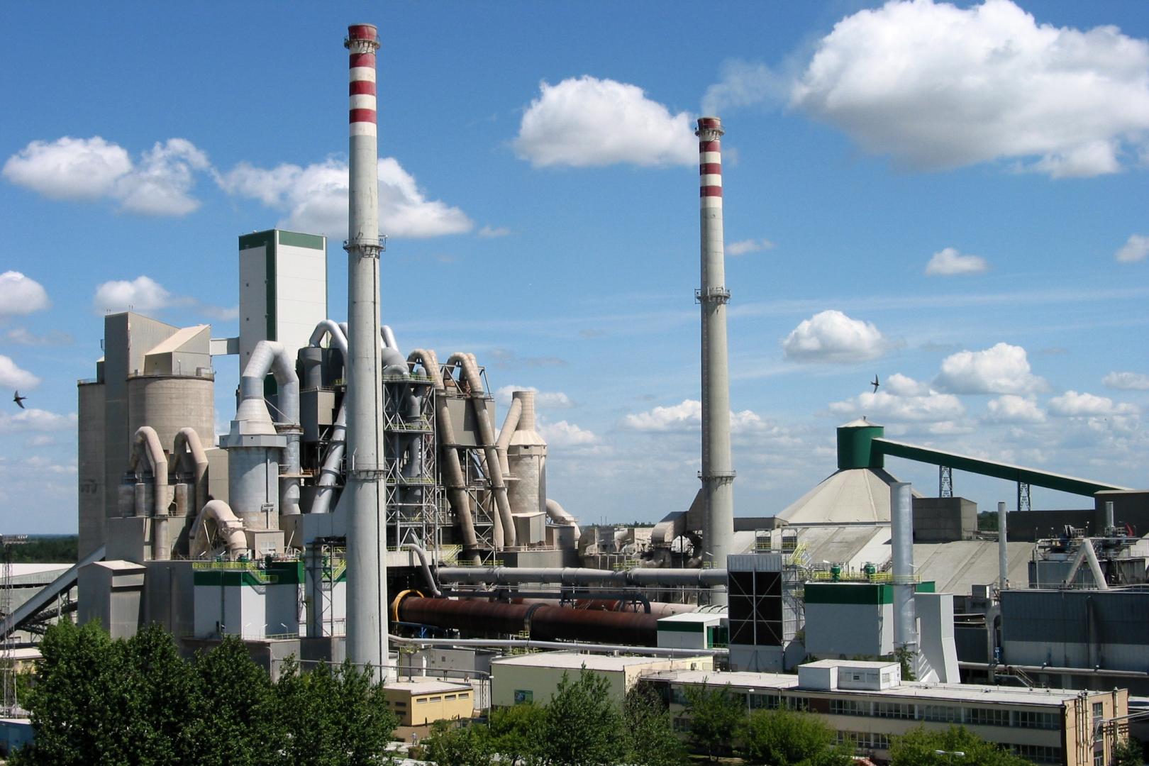 Cement plant in Gorazdze, Poland 