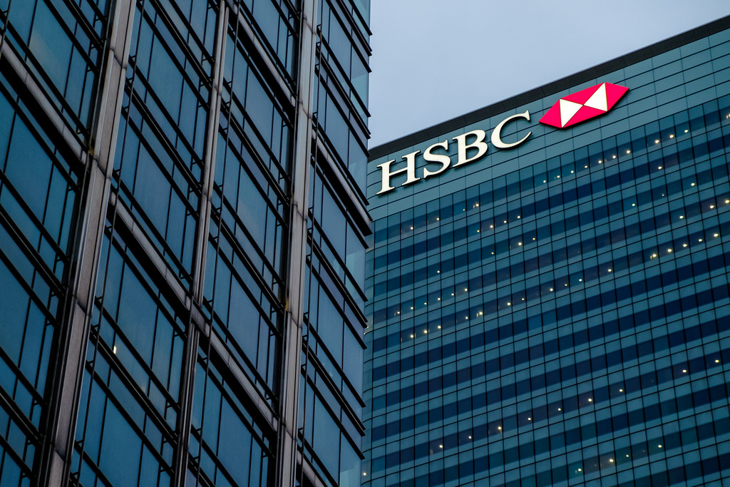 HSBC will support projects that reduce carbon emissions