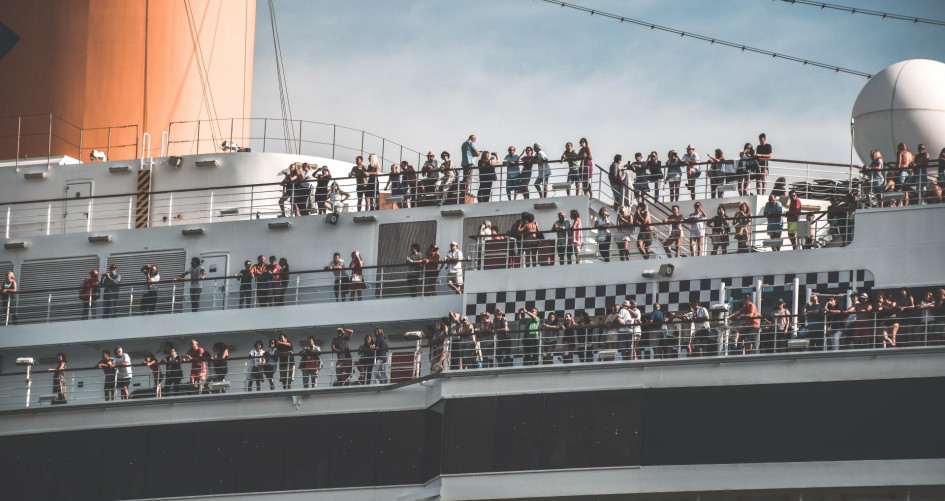 Picture of passengers on the deck of a cruise ship