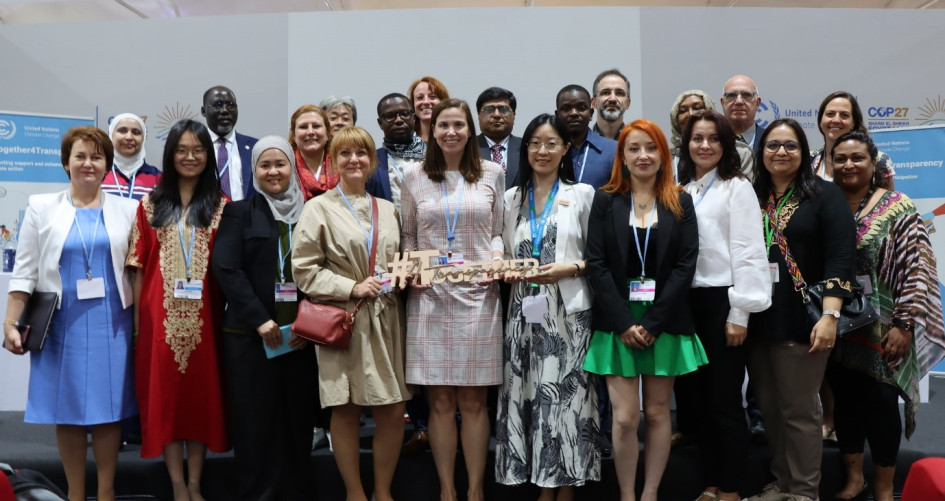 CGE members, national experts and UN Climate Change staff at the CGE side event at COP27.