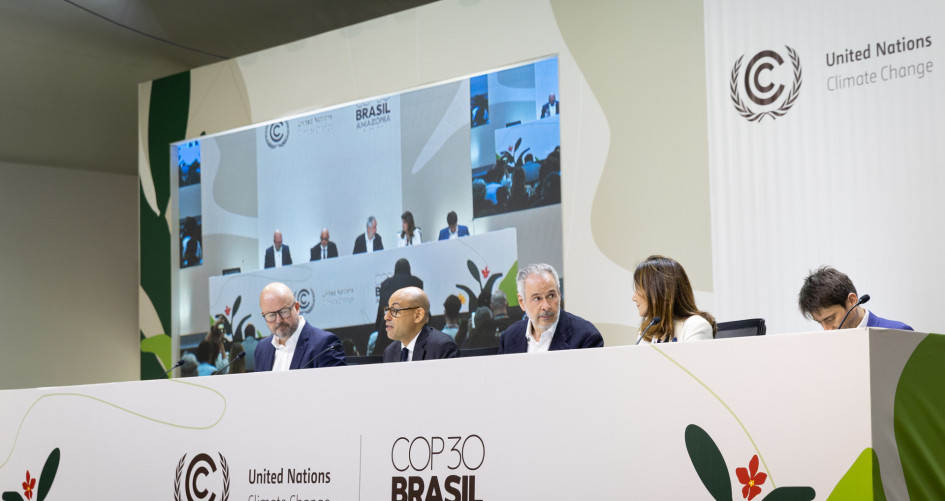 ES at the opening press conference at COP30